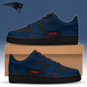 New England Patriots | Premium NFL Special Black in Black Limited Edition Shoes AF1